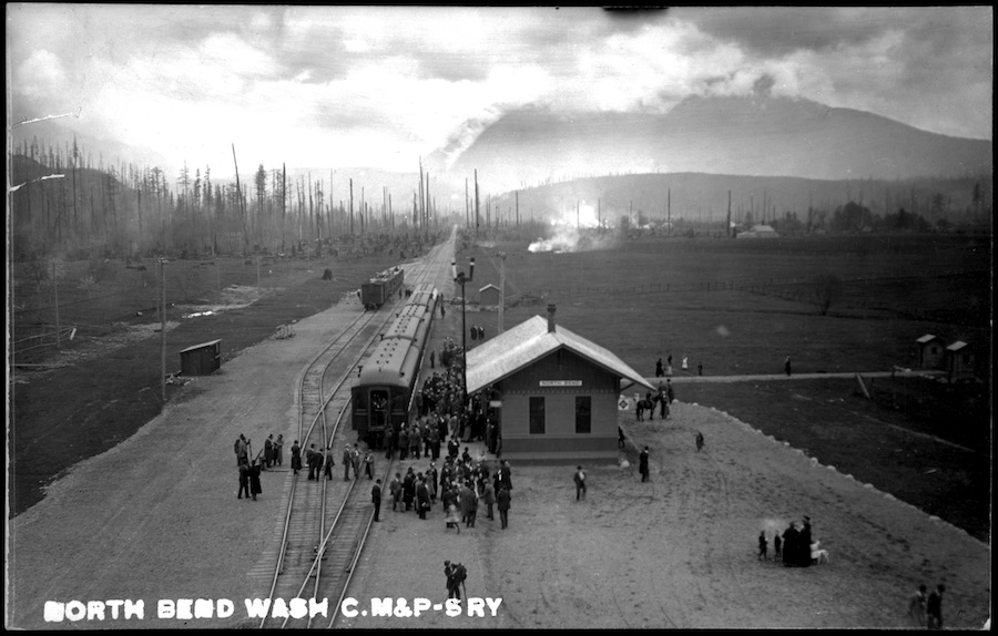 Railroad corridor of the Snoqualmie Valley Trail | Courtesy Museum of History & Industry (MOHAI)
