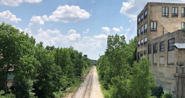 View of the 30th Street corridor in Milwaukee, looking south from the North Avenue Bridge (2020) | Photo courtesy RTC