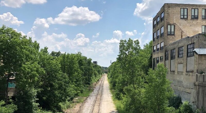 View of the 30th Street corridor in Milwaukee, looking south from the North Avenue Bridge (2020) | Photo courtesy RTC