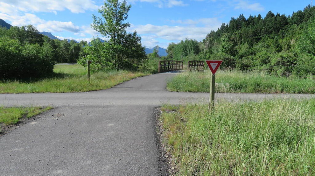 Montana&#039;s Highway 89 South Pedestrian Trail | Photo by TrailLink user acewickwire