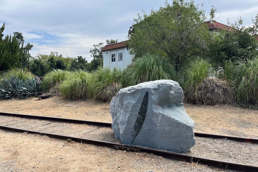 Resistance artwork made by artist Stephen Glassman along California's Del Rio Trail | Photo by Roderick Conney, courtesy Sacramento Office of Arts and Culture