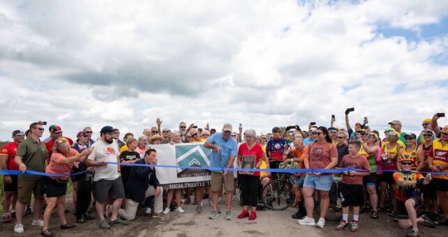 Ribbon cutting of Iowa's High Trestle Trail to Raccoon River Valley Trail Connector | Photo courtesy of Iowa Bicycle Coalition